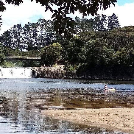 Waterfalls Estate - Motel & Campground Paihia Esterno foto