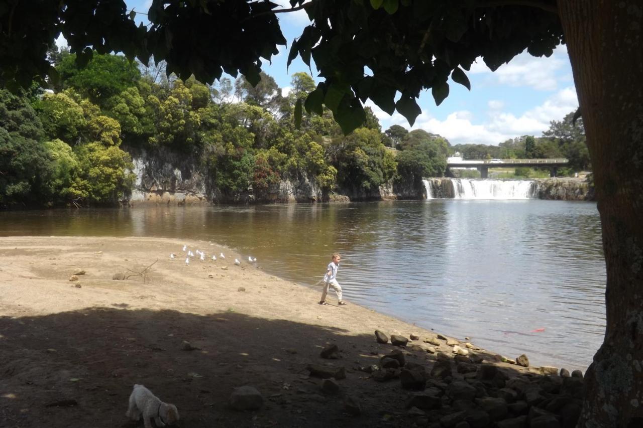 Waterfalls Estate - Motel & Campground Paihia Esterno foto