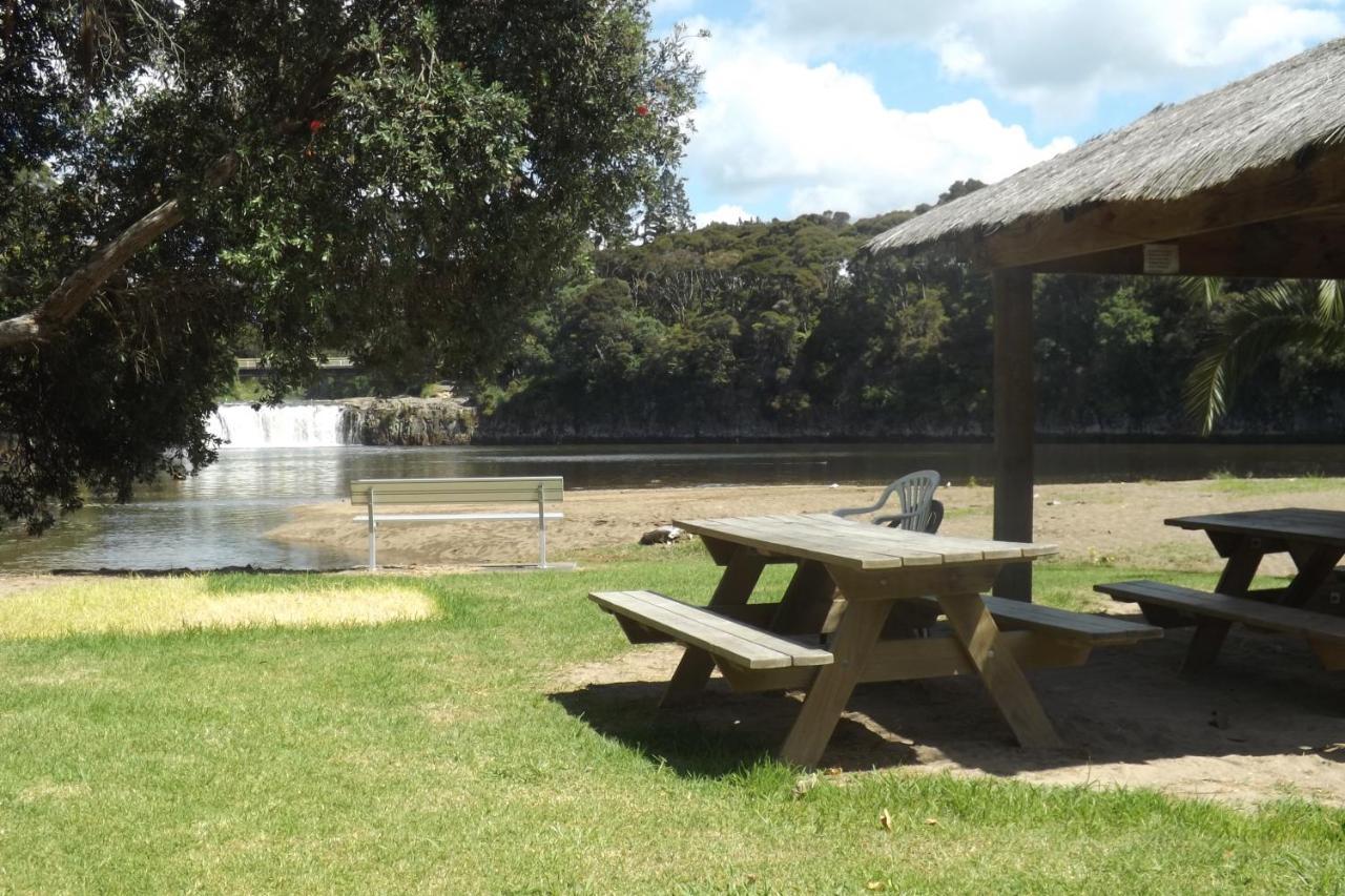 Waterfalls Estate - Motel & Campground Paihia Esterno foto