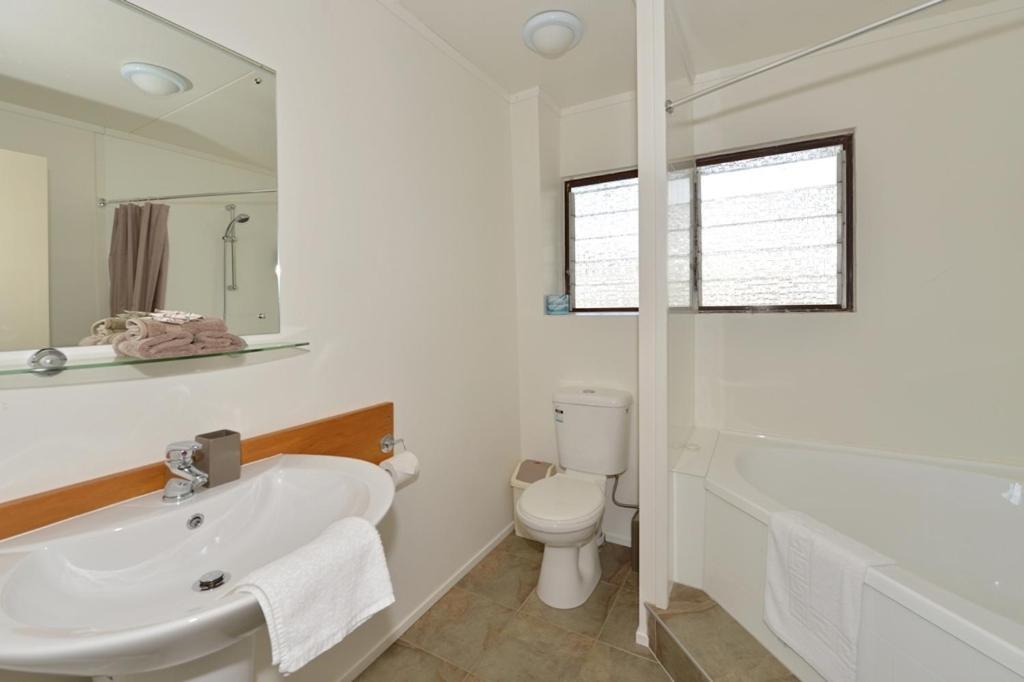 Waterfalls Estate - Motel & Campground Paihia Esterno foto